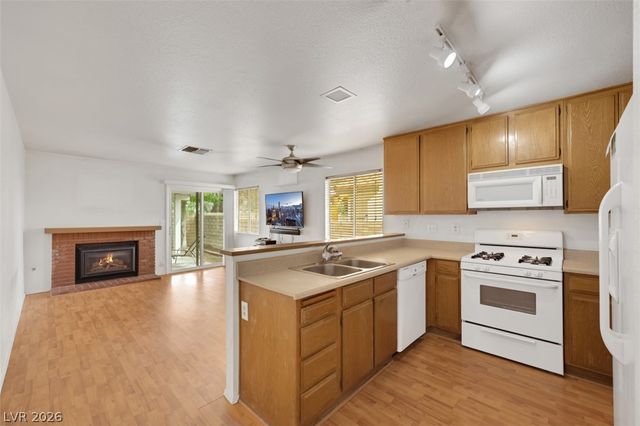 7286 Coffeyville Avenue, Las Vegas, NV 89147