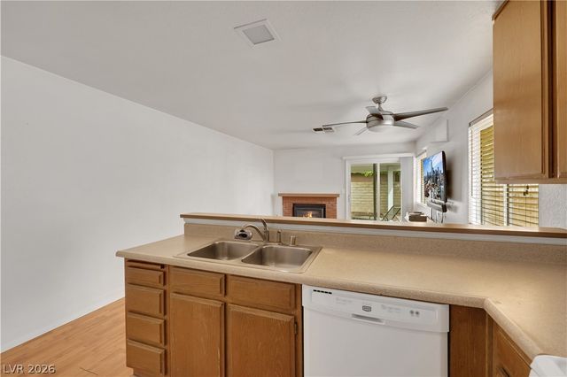 7286 Coffeyville Avenue, Las Vegas, NV 89147