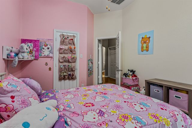 321 Deaton Drive, Fate, TX 75087