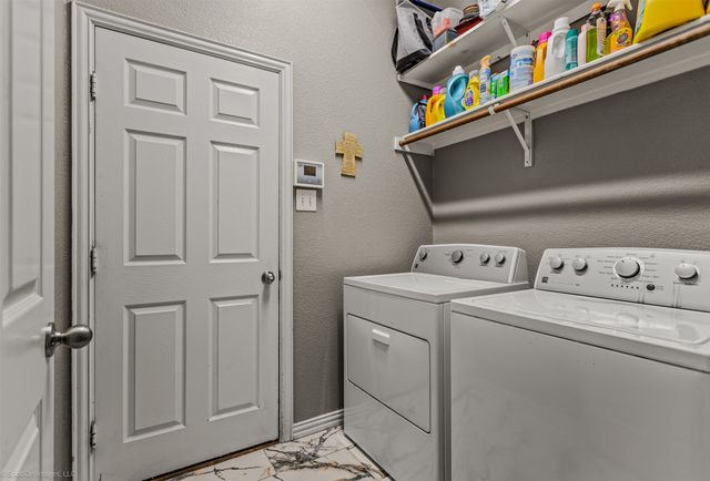 321 Deaton Drive, Fate, TX 75087