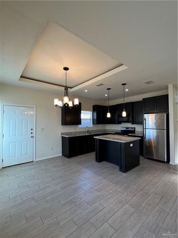 209 Teak Drive, Edinburg, TX 78541