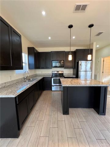 209 Teak Drive, Edinburg, TX 78541