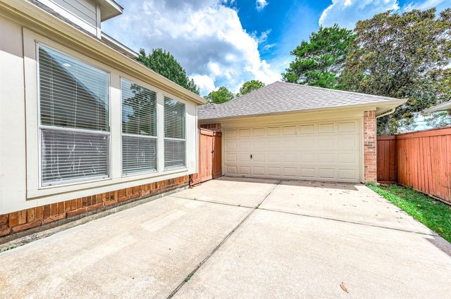 12119 Cielio Bay Lane, Houston, TX 77041