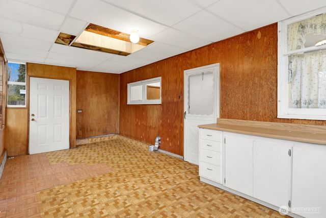 2827 Elm Street, Bellingham, WA 98225