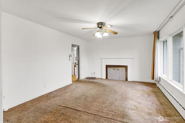 2827 Elm Street, Bellingham, WA 98225