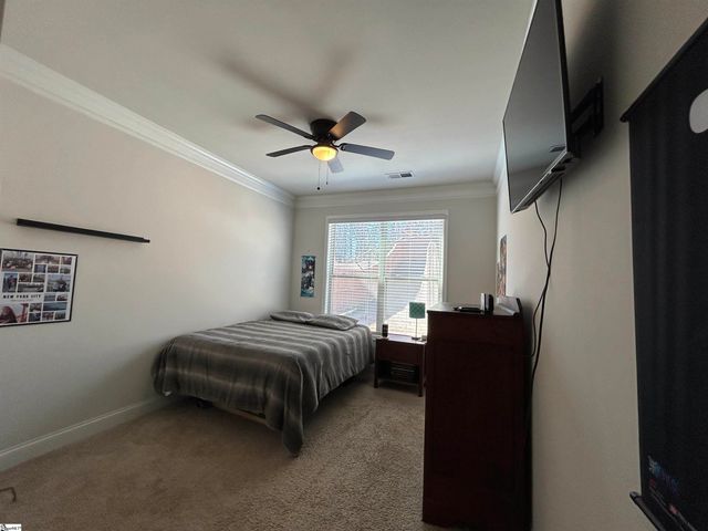 231 Raleighwood Lane, Simpsonville, SC 29681