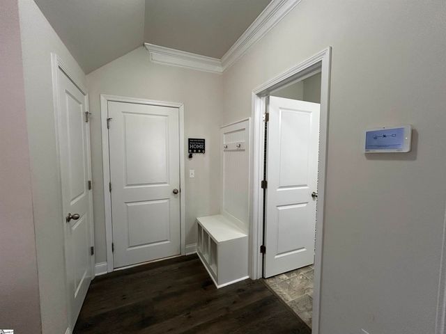 231 Raleighwood Lane, Simpsonville, SC 29681