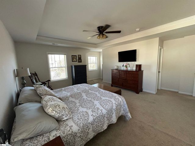 231 Raleighwood Lane, Simpsonville, SC 29681