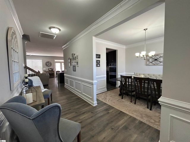 231 Raleighwood Lane, Simpsonville, SC 29681