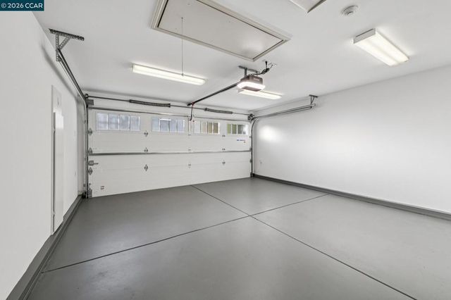 15 15 Los Dedos, Orinda, CA 94563