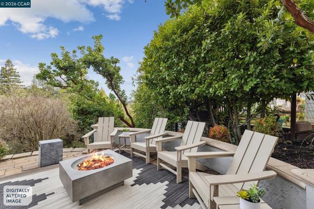 15 15 Los Dedos, Orinda, CA 94563