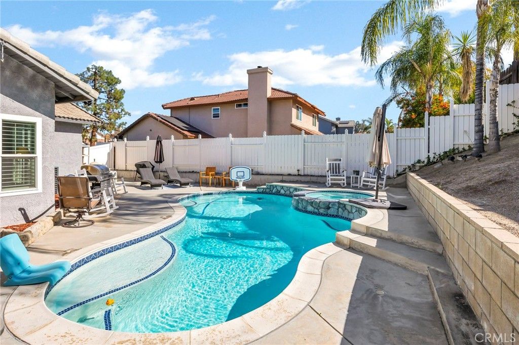 Image 38 of property listing at 42091 Bancroft, Hemet, CA 92544