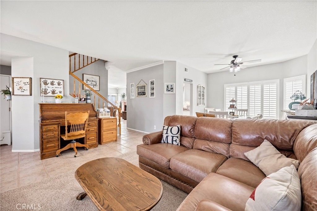 Image 9 of property listing at 42091 Bancroft, Hemet, CA 92544