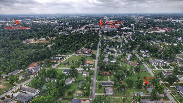 704 NW A Street, Bentonville, AR 72712