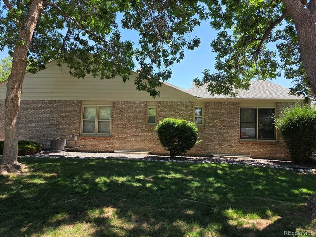 7582 S Cove Circle, Littleton, CO 80122