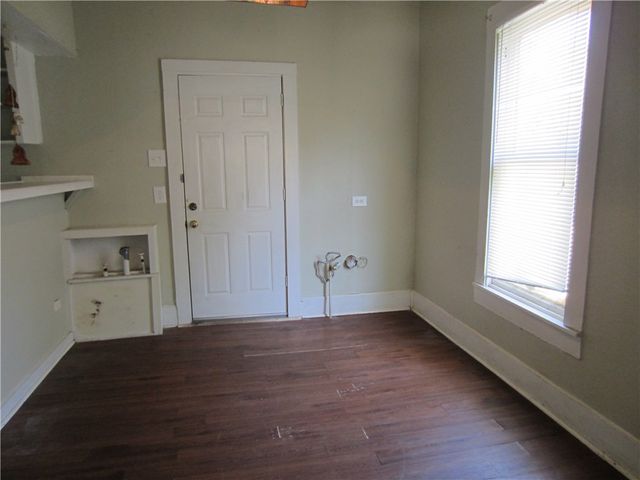1102 Peak Street, Denton, TX 76201