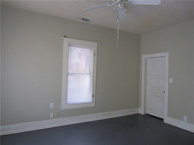 1102 Peak Street, Denton, TX 76201