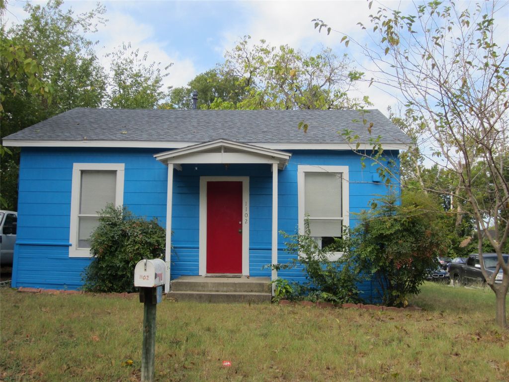 1102 Peak Street, Denton, TX 76201