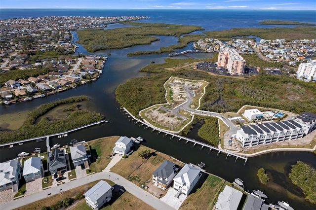 5815 ELISABETHAN LANE, New Port Richey, FL 34652