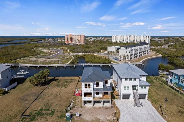 5815 ELISABETHAN LANE, New Port Richey, FL 34652