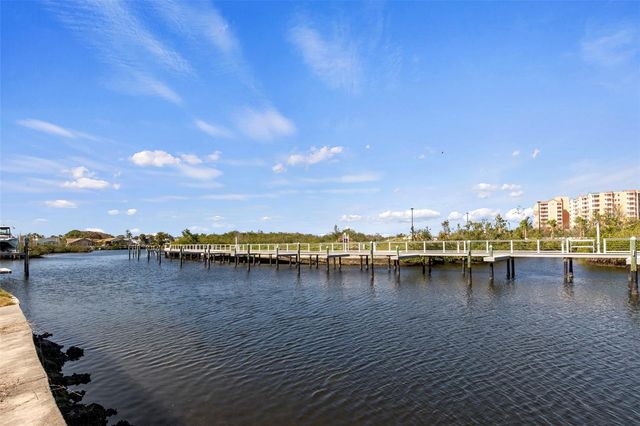 5815 ELISABETHAN LANE, New Port Richey, FL 34652
