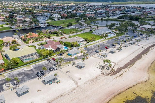 5815 ELISABETHAN LANE, New Port Richey, FL 34652