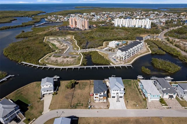 5815 ELISABETHAN LANE, New Port Richey, FL 34652