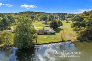 3261 River Lane, Hastings, MI 49058