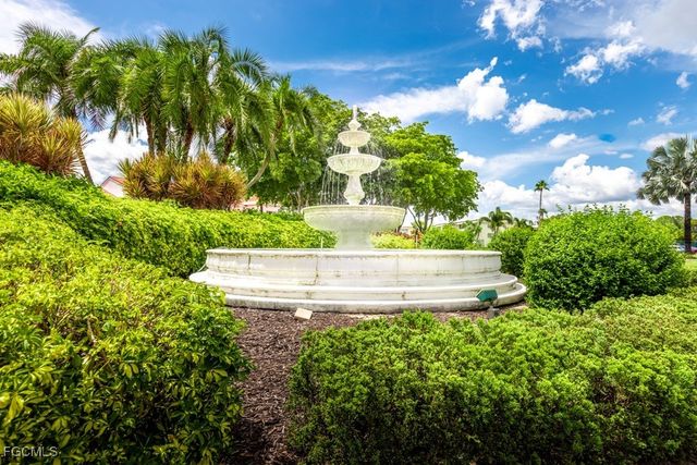 1624 Pine Valley DR 314, Fort Myers, FL 33907