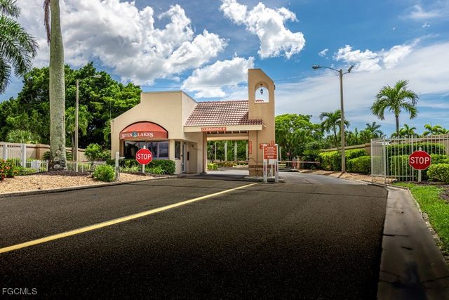 1624 Pine Valley DR 314, Fort Myers, FL 33907