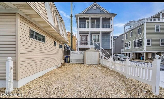 125 Throssell Road, Lavallette, NJ 08735