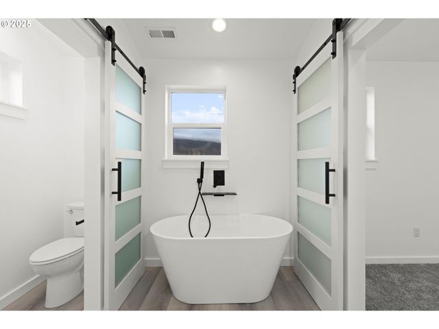 240 HERITAGE Ln, Union, OR 97883