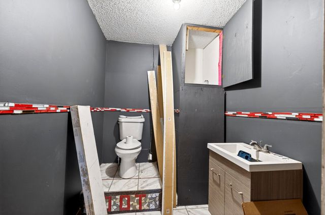 104 Ginger Dr., Hattiesburg, MS 39402