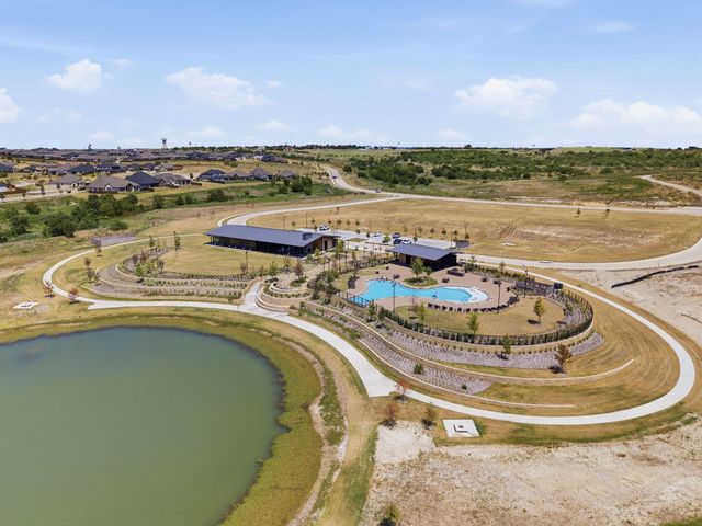 160 Pintail Lane, Rhome, TX 76078