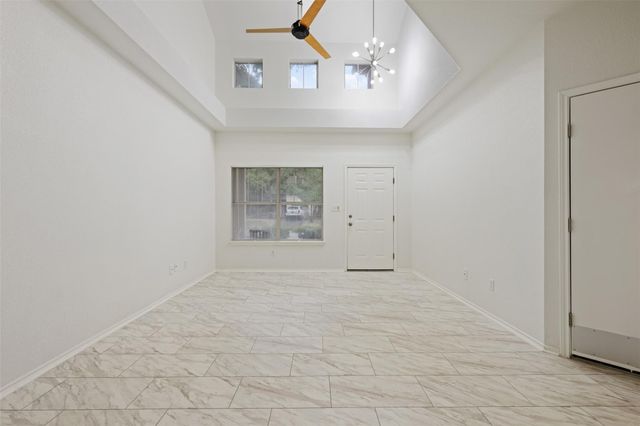 4501 Whispering Valley DR 31, Austin, TX 78727