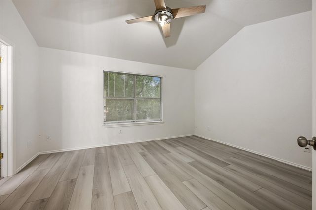 4501 Whispering Valley DR 31, Austin, TX 78727