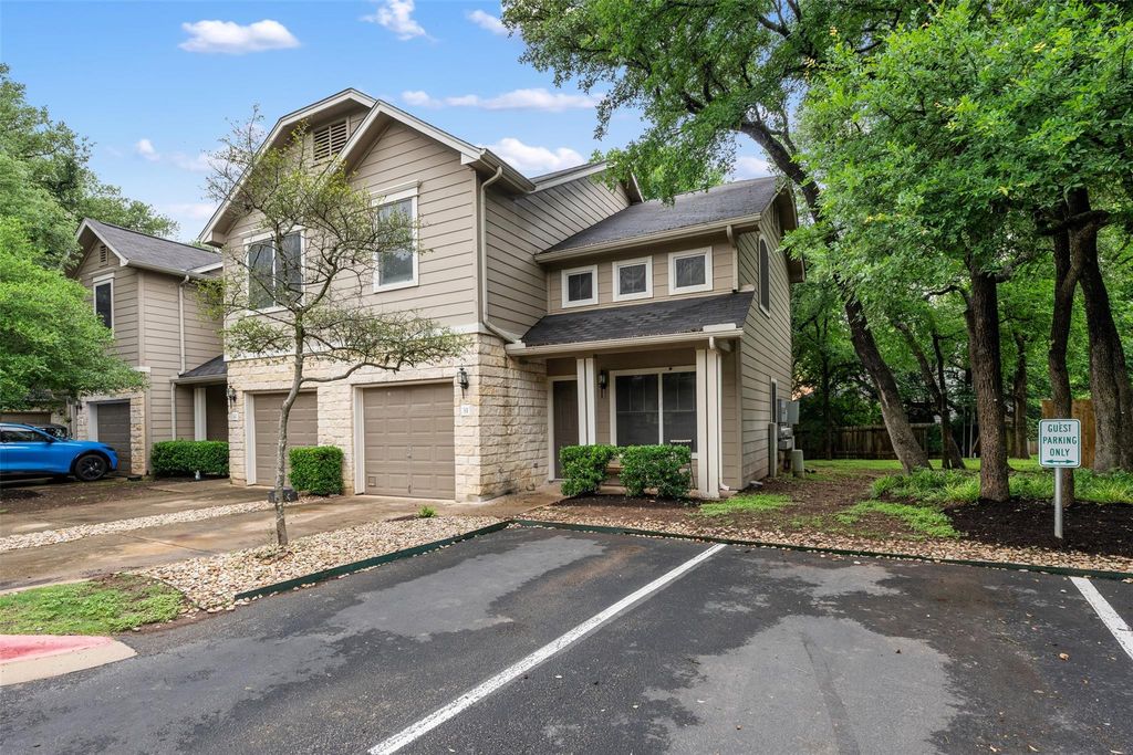 4501 Whispering Valley DR 31, Austin, TX 78727