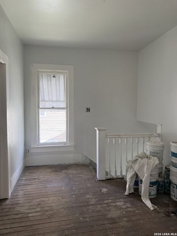 336 Halliday, San Antonio, TX 78210