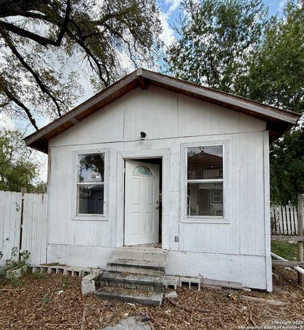 336 Halliday, San Antonio, TX 78210