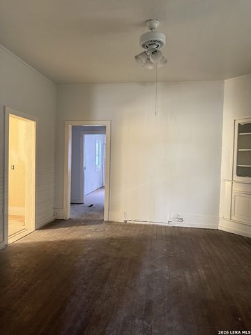 336 Halliday, San Antonio, TX 78210