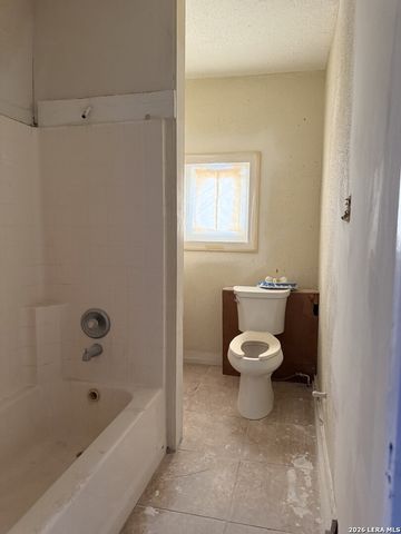 336 Halliday, San Antonio, TX 78210