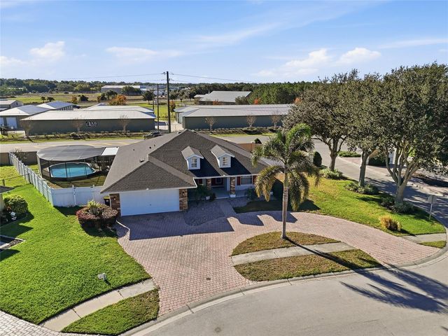 104 BENTLEY OAKS BOULEVARD, Auburndale, FL 33823