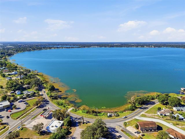 104 BENTLEY OAKS BOULEVARD, Auburndale, FL 33823