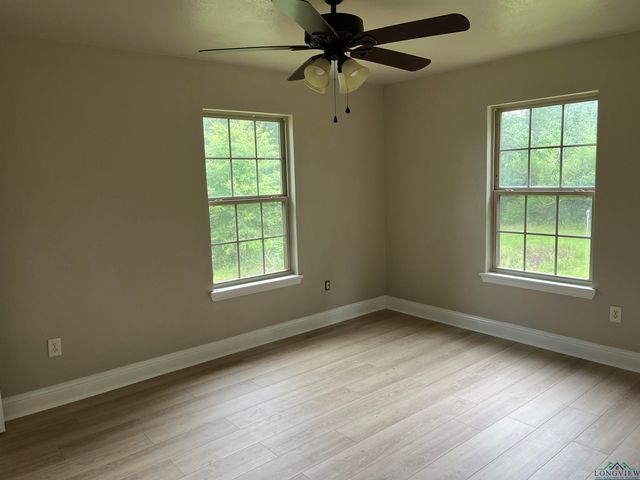 5832 Cooks Rd., Marshall, TX 75670