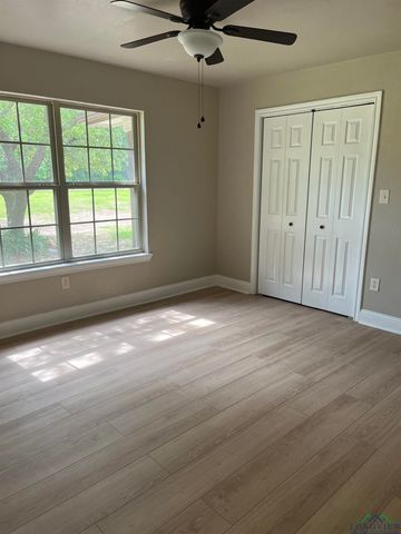 5832 Cooks Rd., Marshall, TX 75670