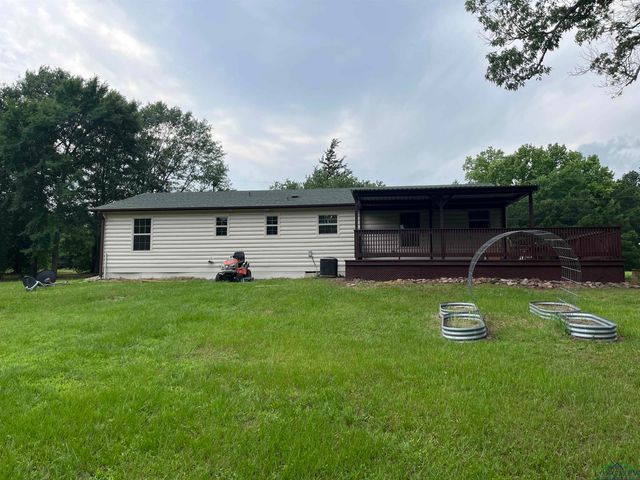 5832 Cooks Rd., Marshall, TX 75670
