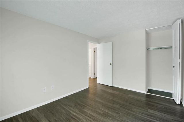 570 Sheringham Court, Roswell, GA 30076