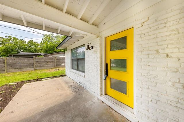 1423 Braes Ridge DR B, Austin, TX 78723