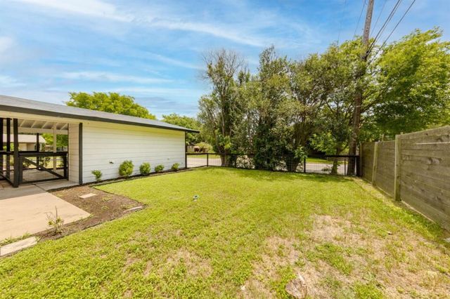 1423 Braes Ridge DR B, Austin, TX 78723