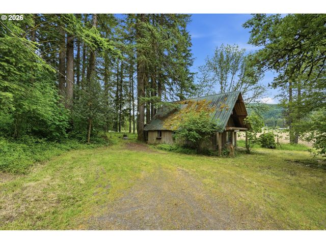 21090 Nw DAIRY CREEK Rd, North Plains, OR 97133
